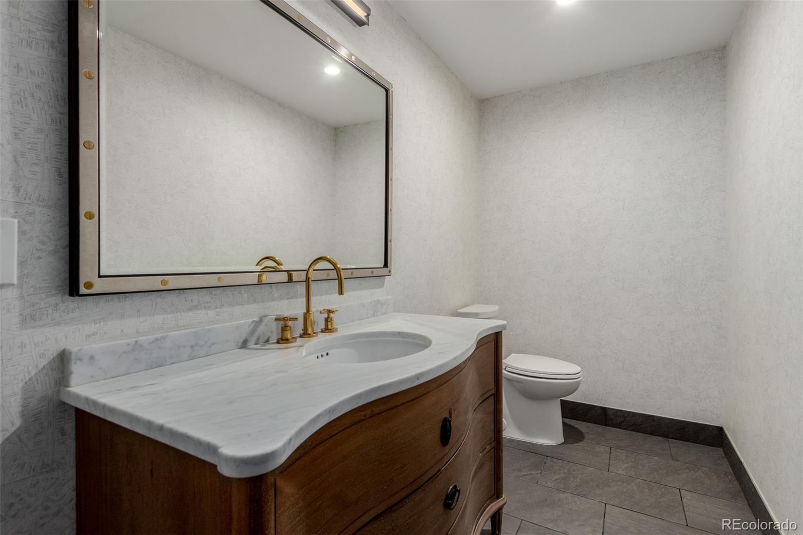MLS Image #14 for 8017 s valleyhead way,aurora, Colorado