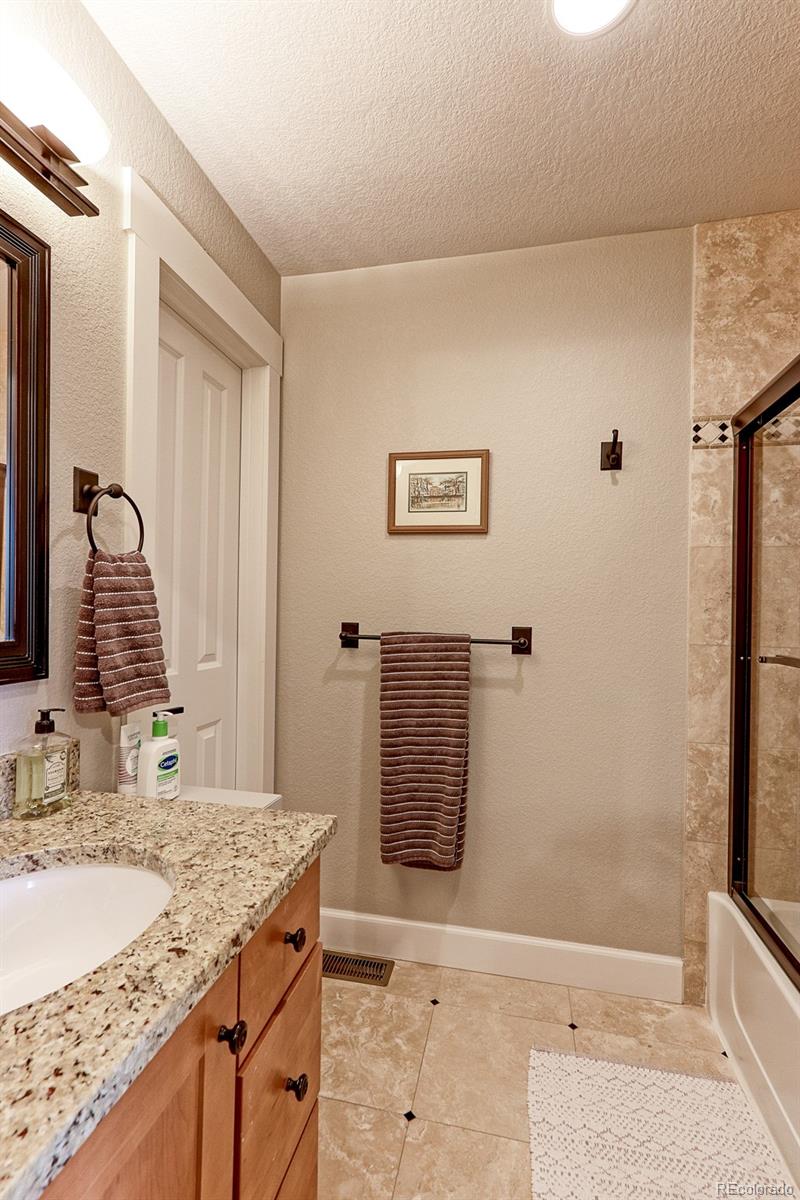 MLS Image #19 for 1866 s logan street ,denver, Colorado