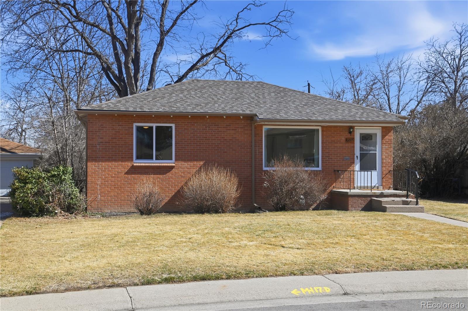 MLS Image #1 for 2592 s uno way,denver, Colorado