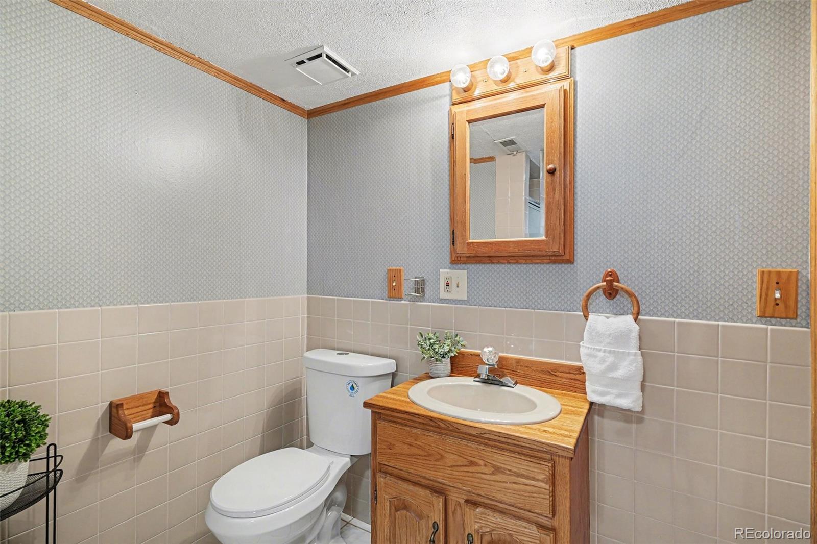 MLS Image #17 for 9643 w grand avenue,littleton, Colorado