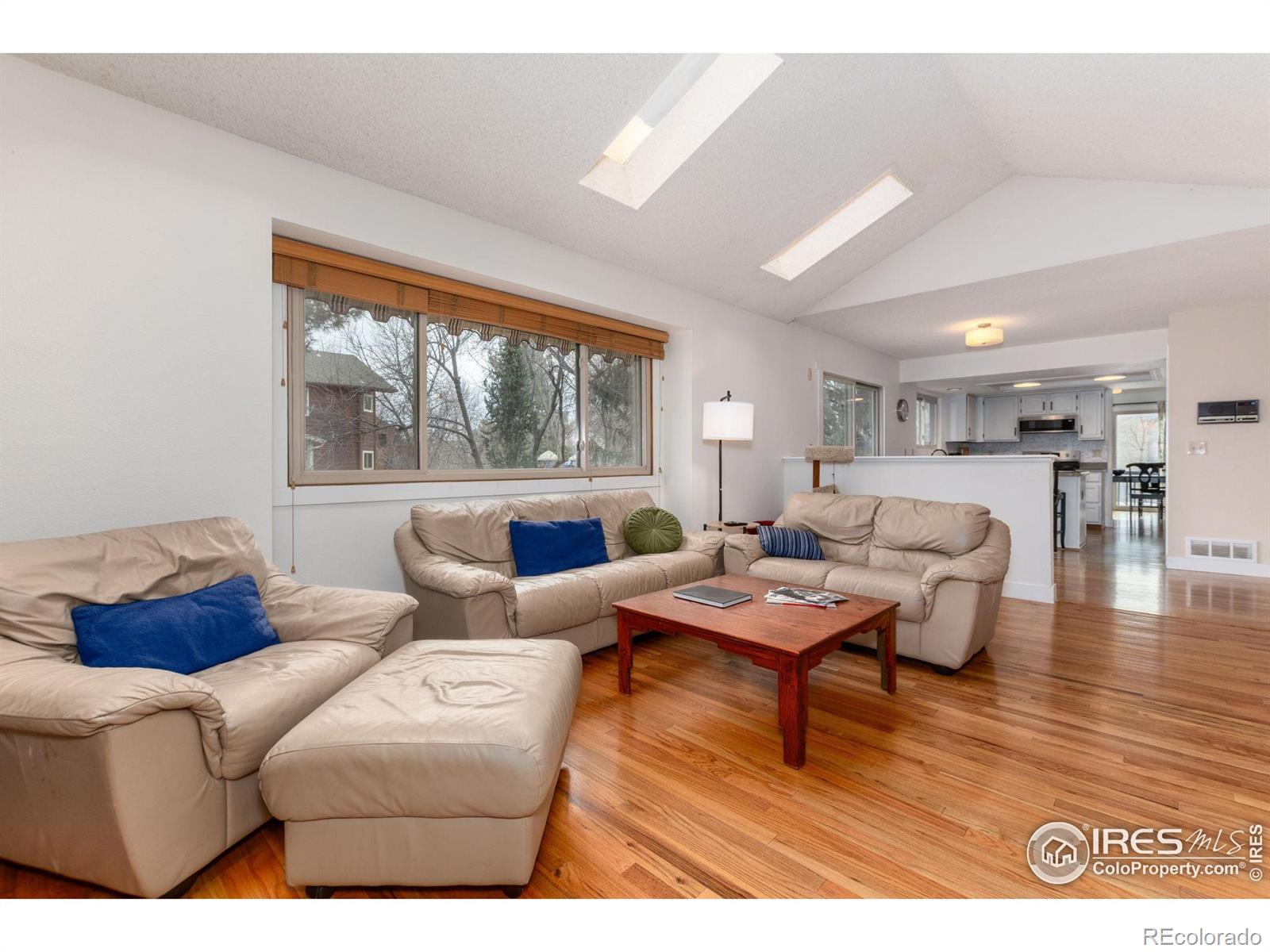 MLS Image #18 for 2253  spinnaker circle,longmont, Colorado