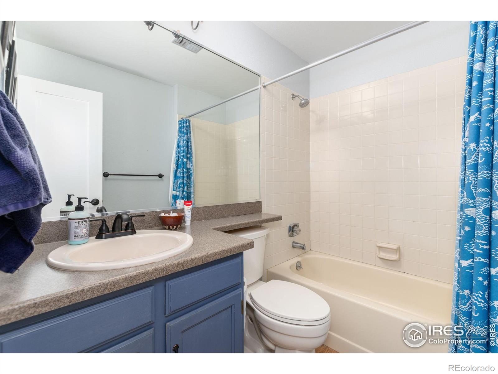 MLS Image #28 for 2253  spinnaker circle,longmont, Colorado