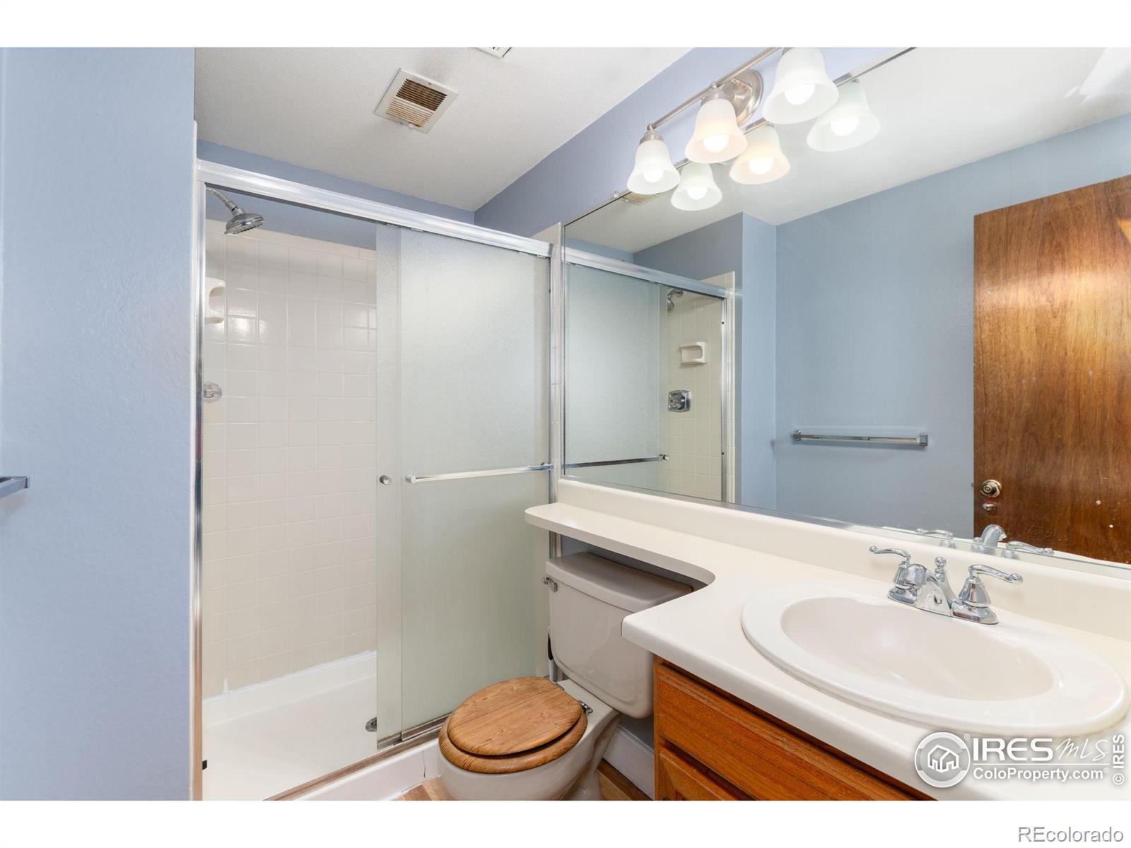 MLS Image #33 for 2253  spinnaker circle,longmont, Colorado
