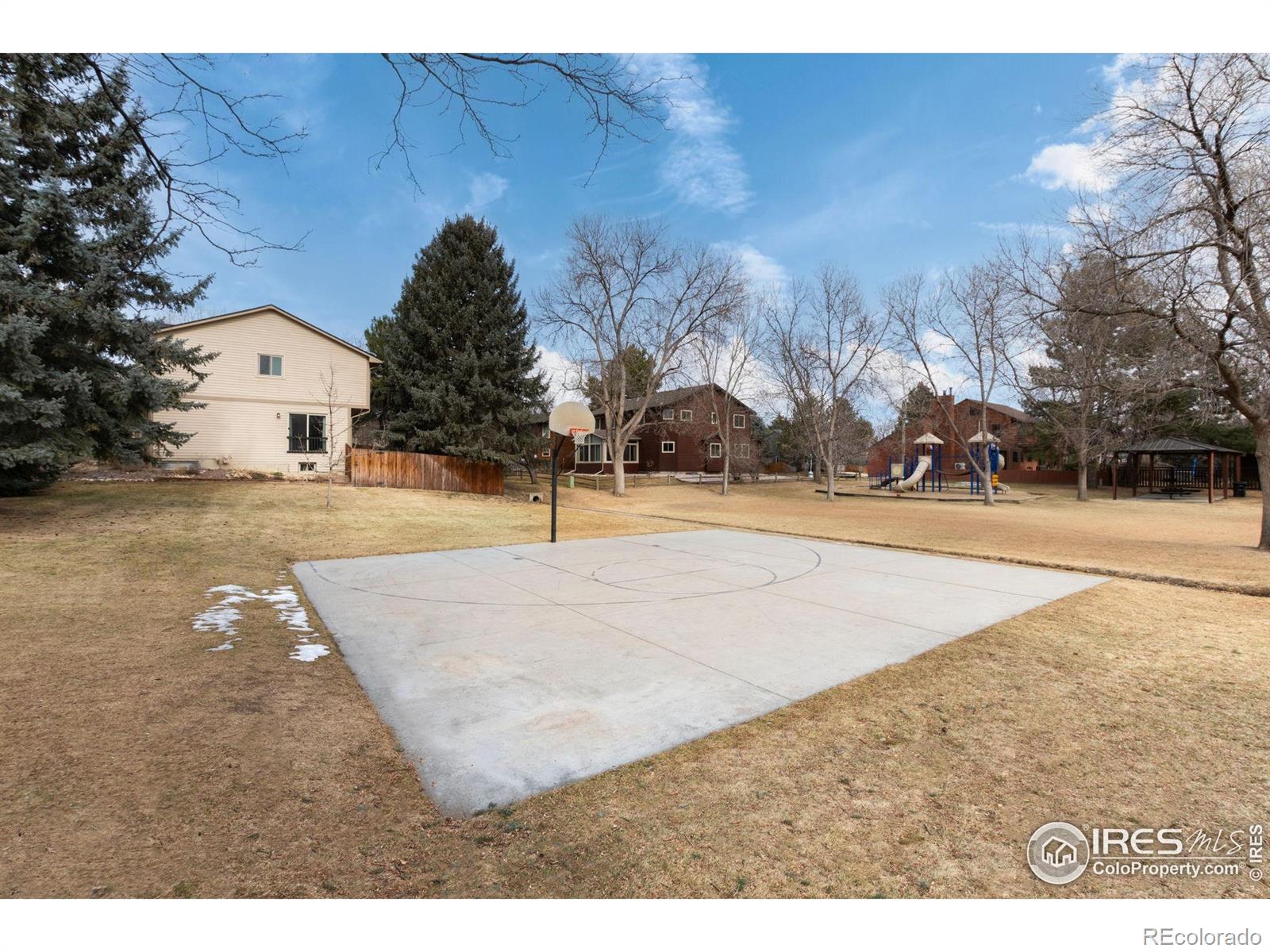 MLS Image #36 for 2253  spinnaker circle,longmont, Colorado