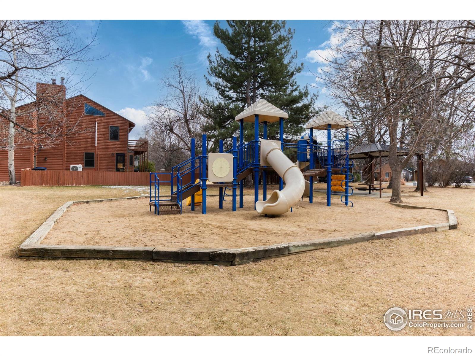 MLS Image #37 for 2253  spinnaker circle,longmont, Colorado
