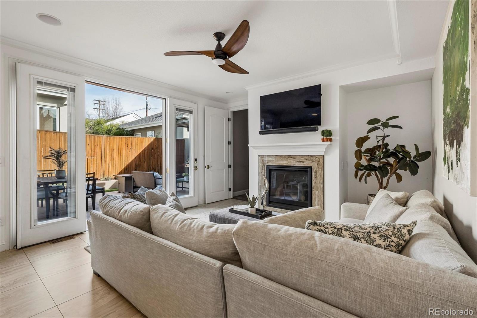 MLS Image #13 for 526  fillmore street,denver, Colorado