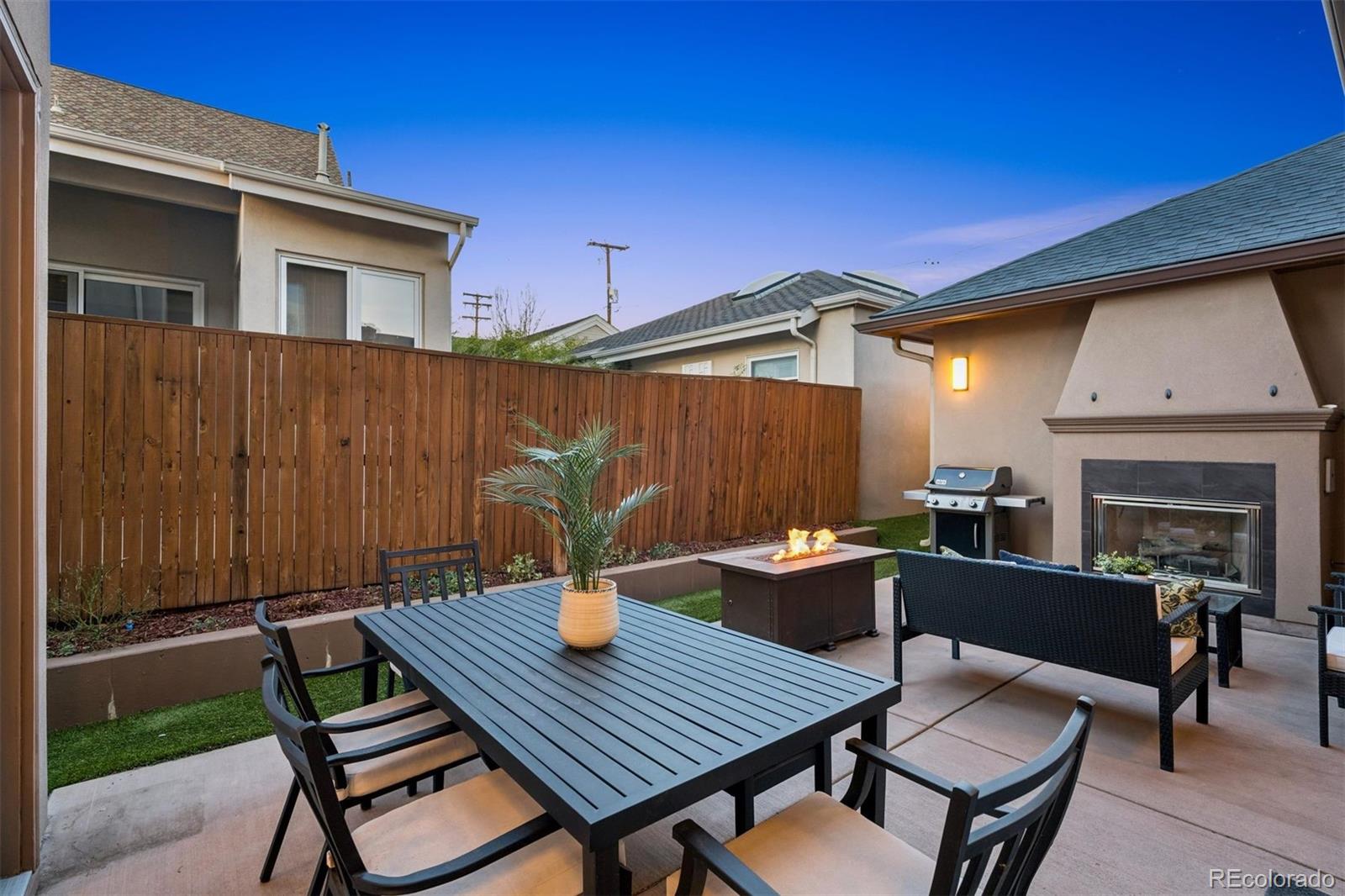 MLS Image #16 for 526  fillmore street,denver, Colorado