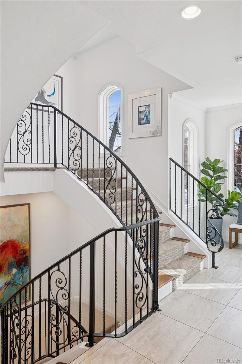 MLS Image #19 for 526  fillmore street,denver, Colorado