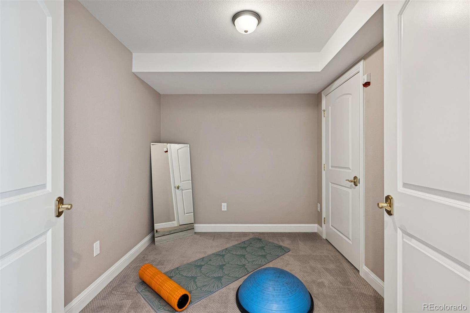 MLS Image #30 for 526  fillmore street,denver, Colorado