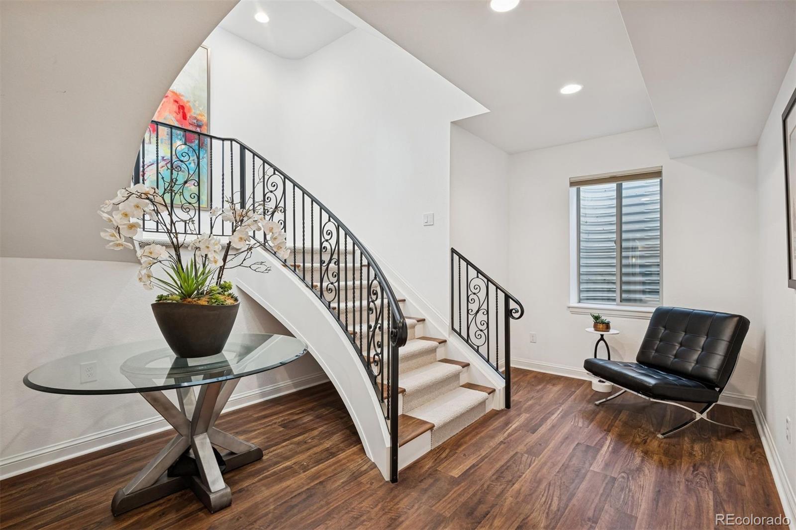 MLS Image #32 for 526  fillmore street,denver, Colorado