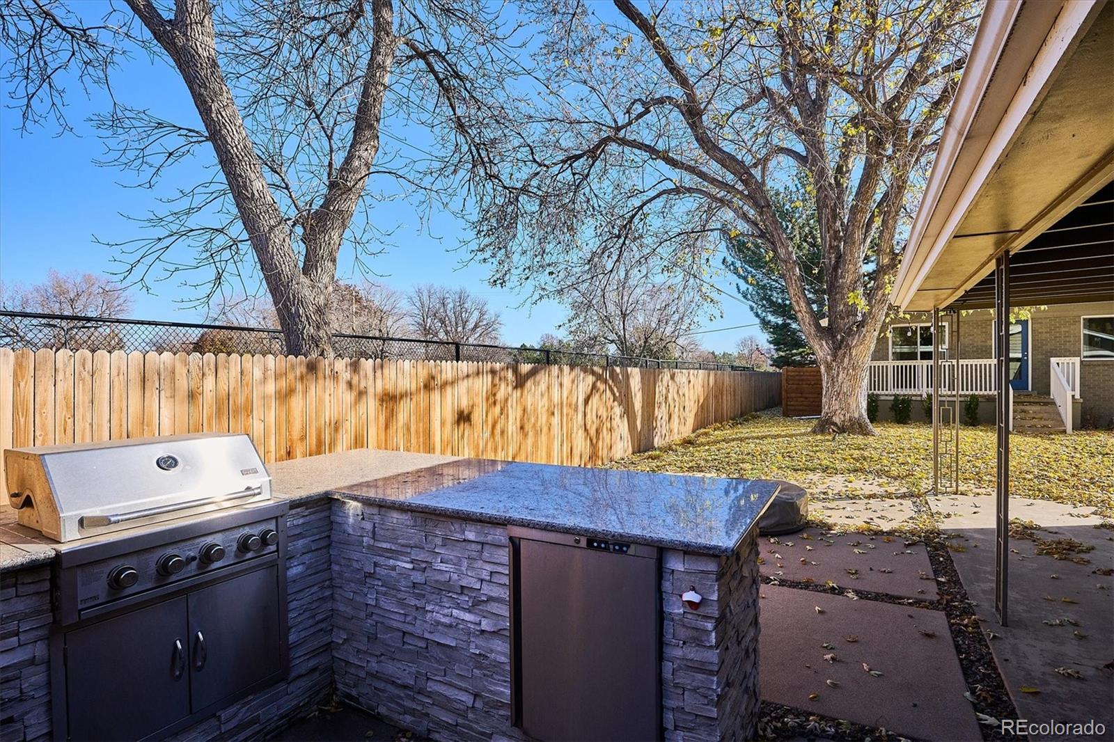 MLS Image #38 for 183 s kearney street,denver, Colorado