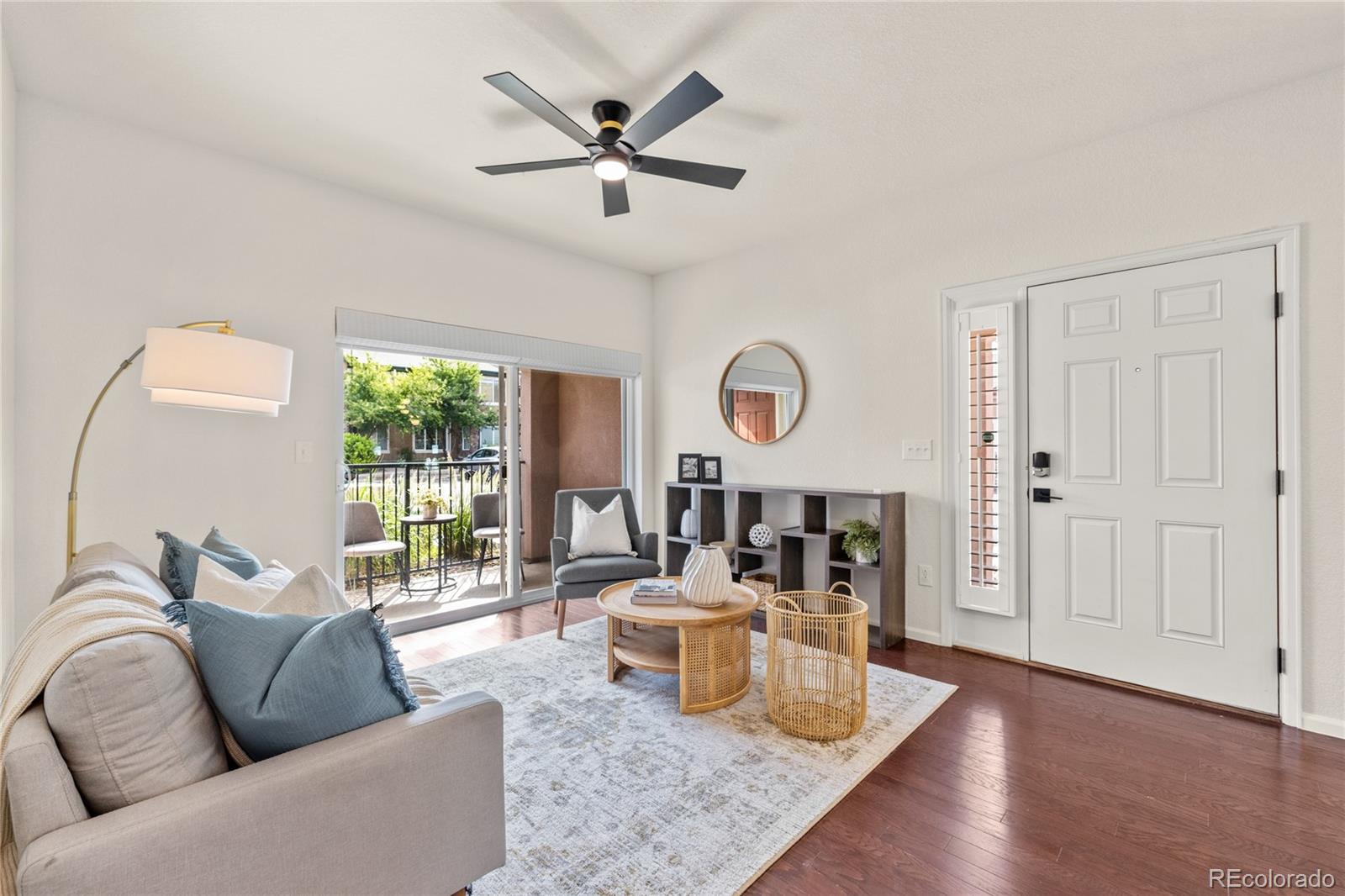 MLS Image #2 for 15195 e 16th place 104,aurora, Colorado