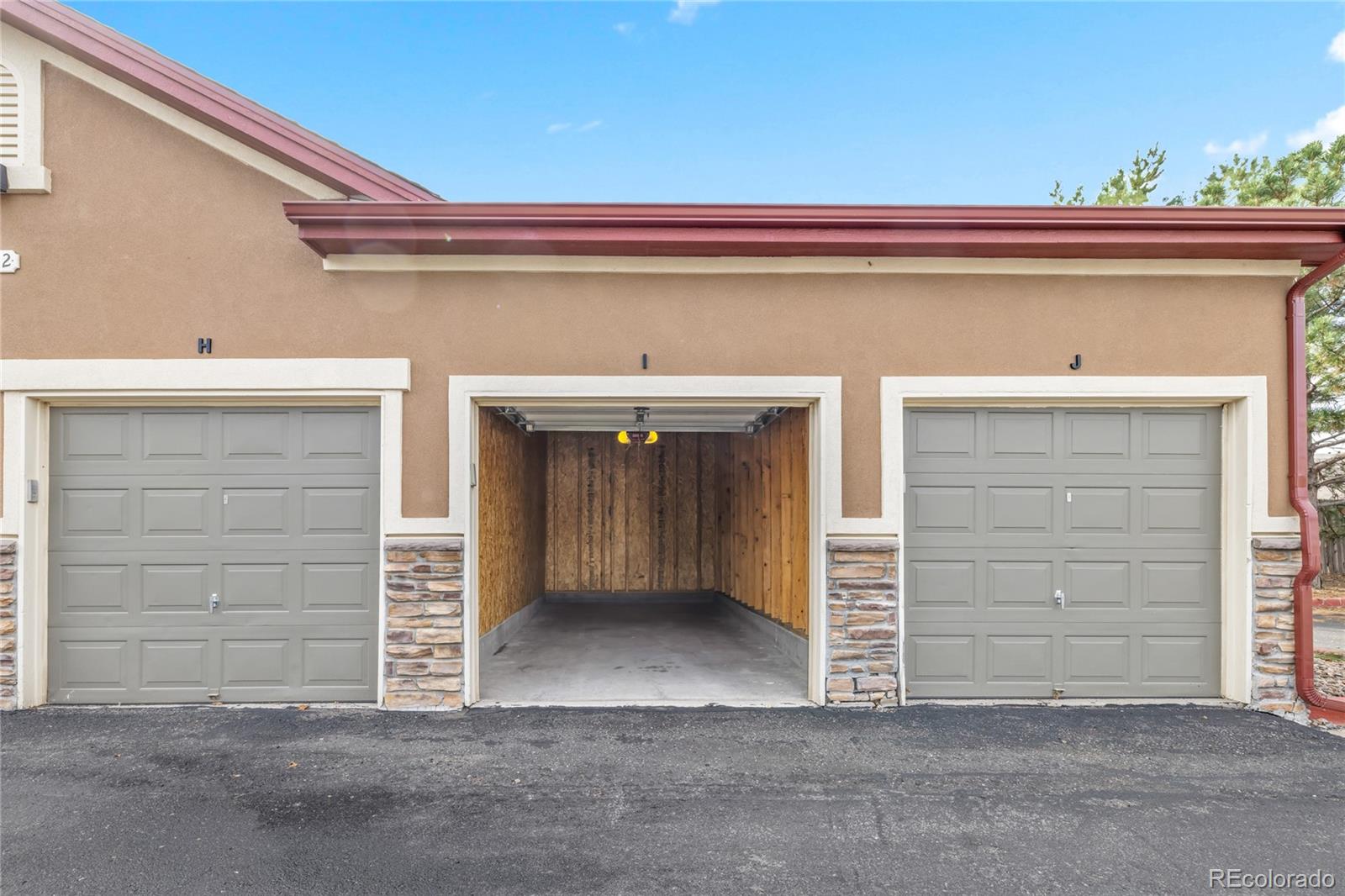 MLS Image #23 for 15195 e 16th place 104,aurora, Colorado