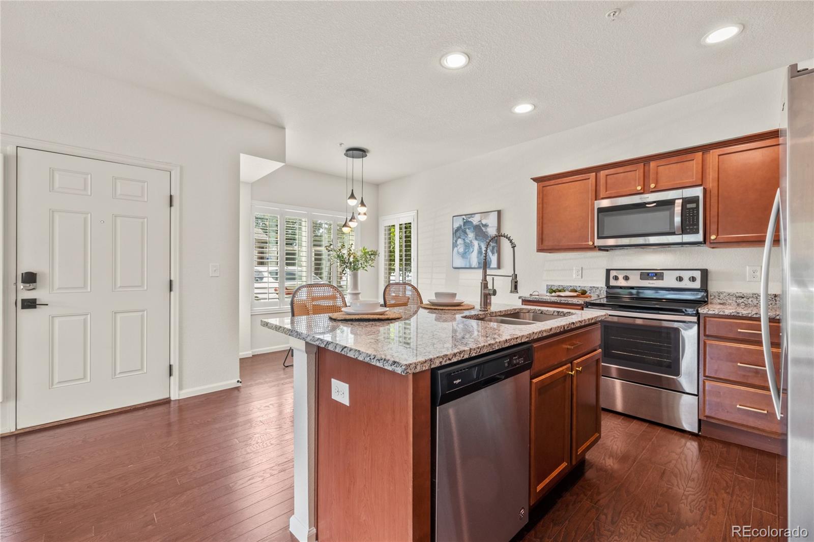 MLS Image #5 for 15195 e 16th place 104,aurora, Colorado