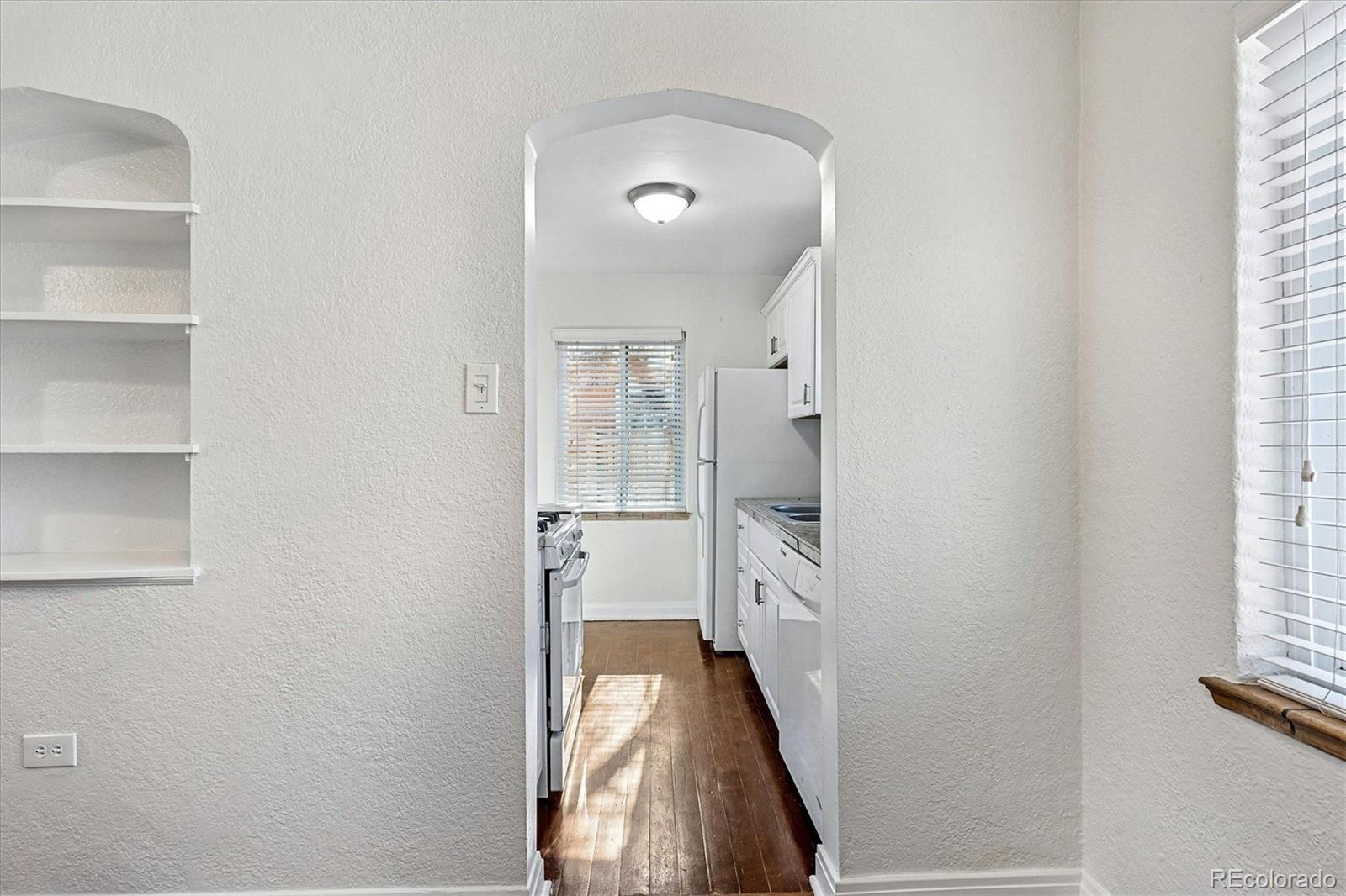 MLS Image #8 for 1621  olive street,denver, Colorado
