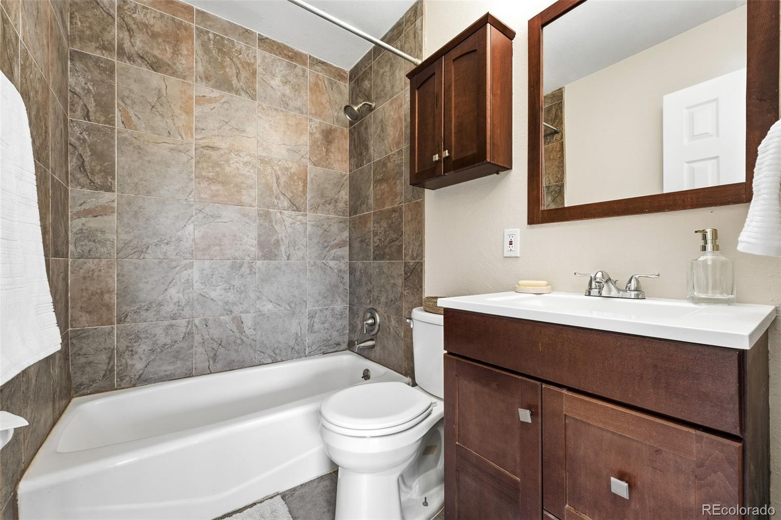 MLS Image #12 for 1373 w 103rd avenue,northglenn, Colorado