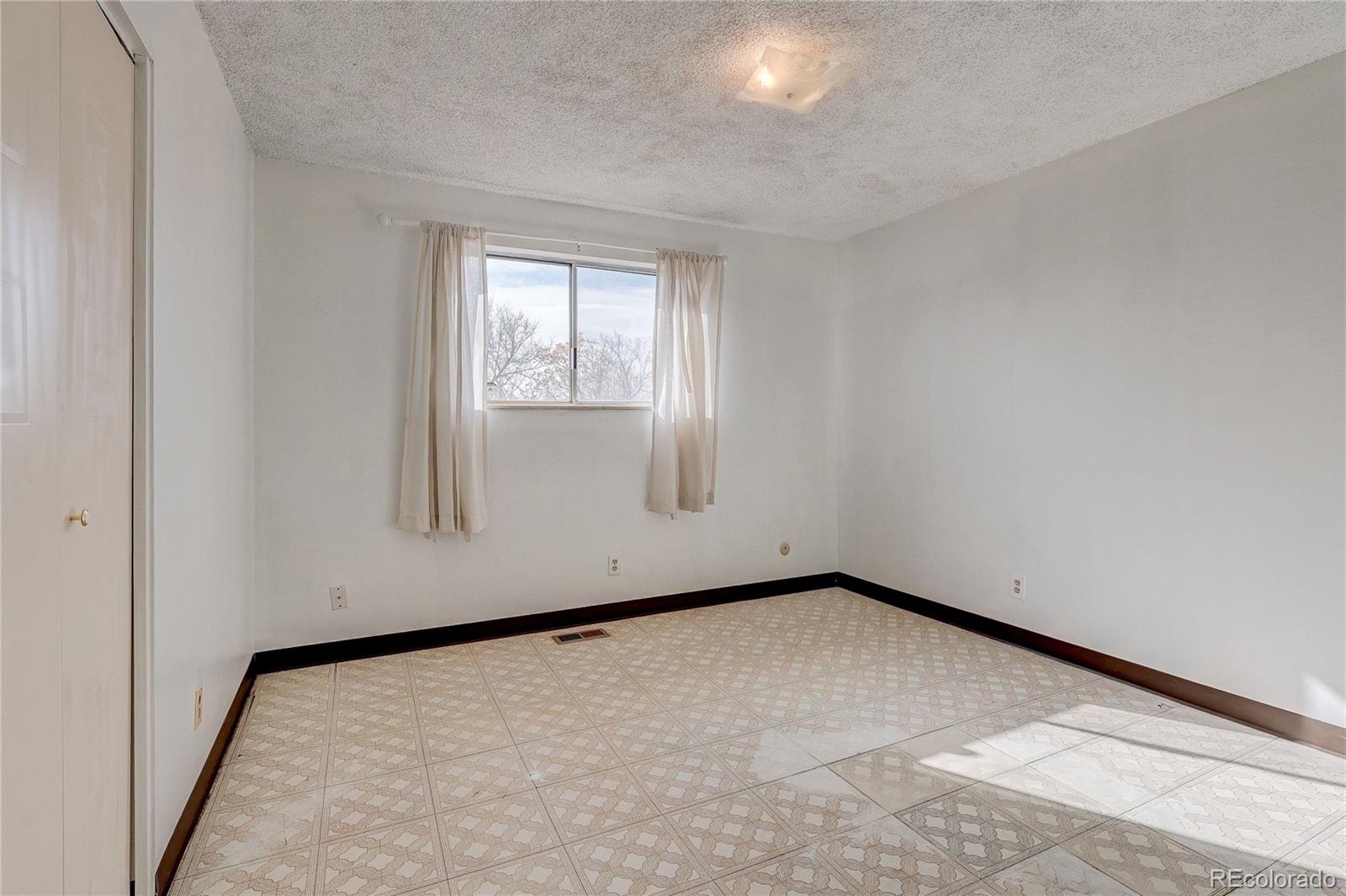 MLS Image #18 for 14832  elmendorf place,denver, Colorado