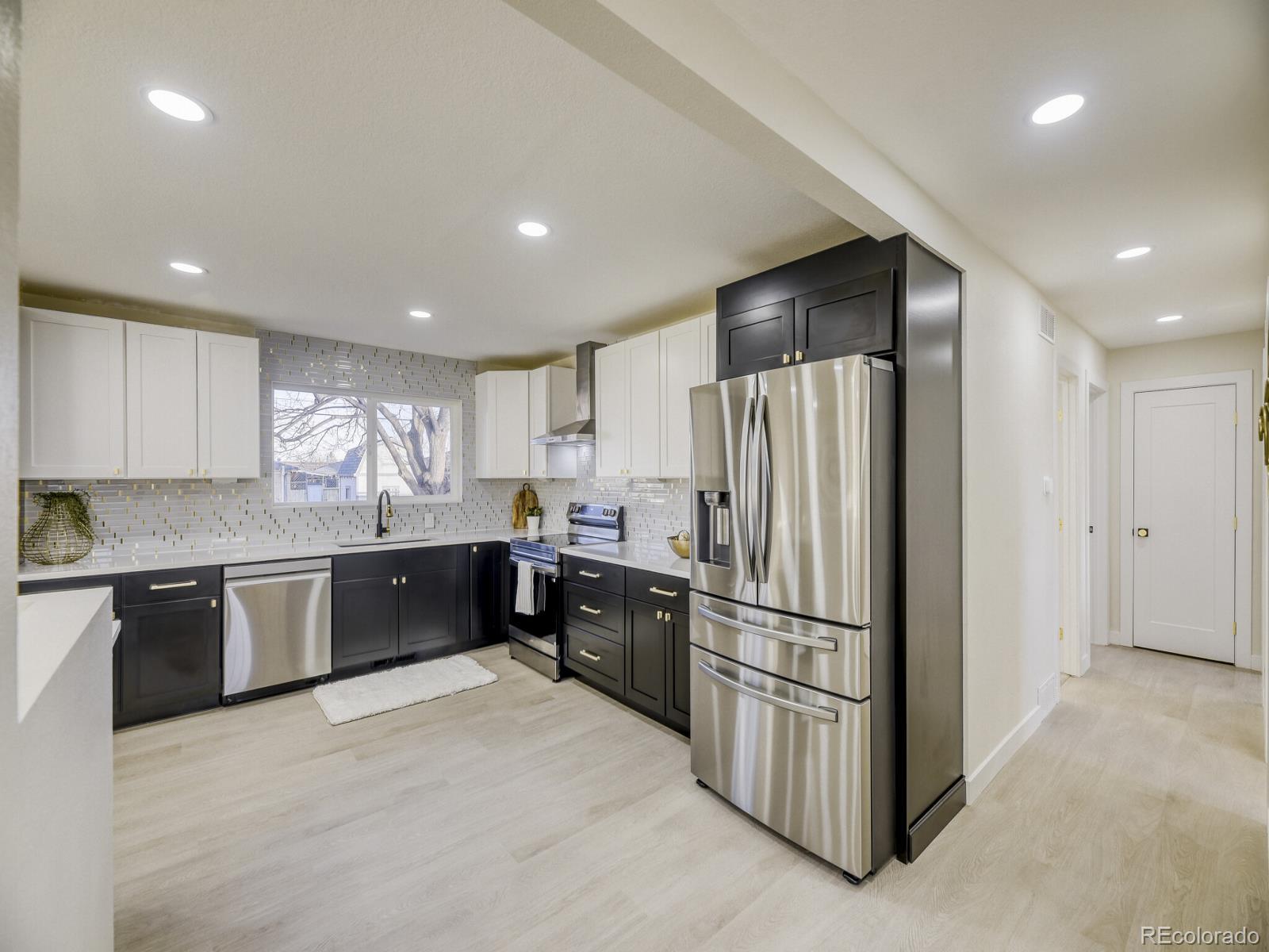 MLS Image #6 for 550 s otis street,lakewood, Colorado