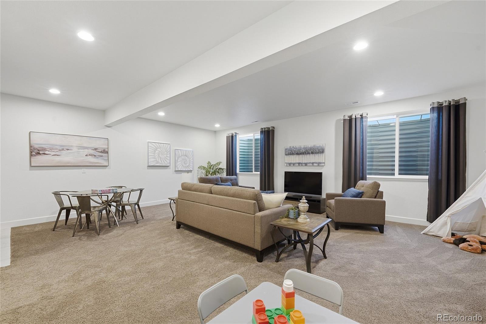 MLS Image #22 for 25019 e alder drive,aurora, Colorado