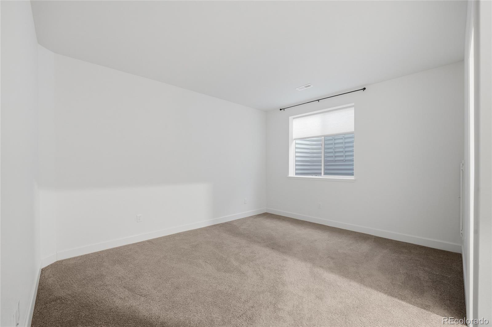 MLS Image #27 for 25019 e alder drive,aurora, Colorado