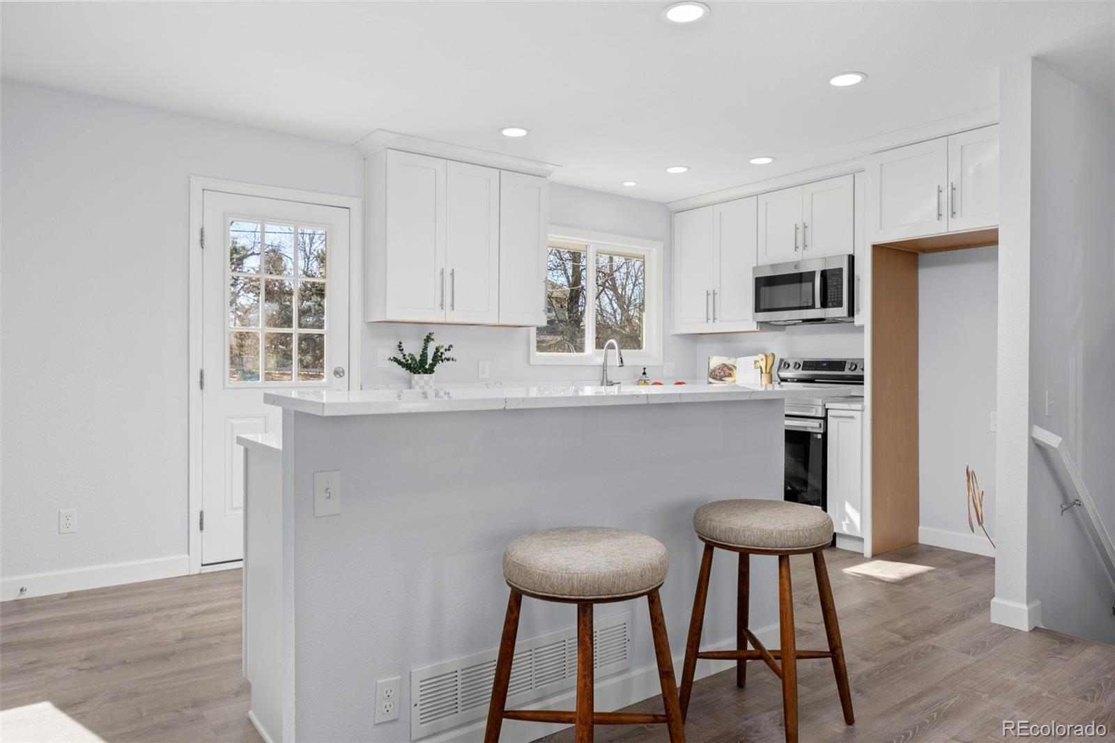 MLS Image #6 for 7964 e costilla boulevard,centennial, Colorado
