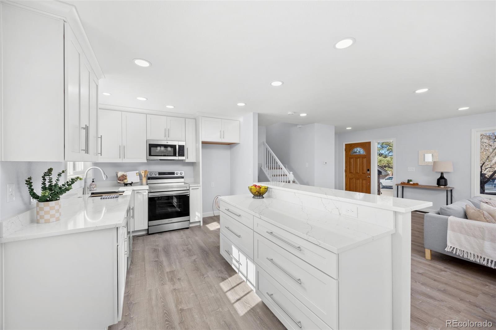 MLS Image #8 for 7964 e costilla boulevard,centennial, Colorado