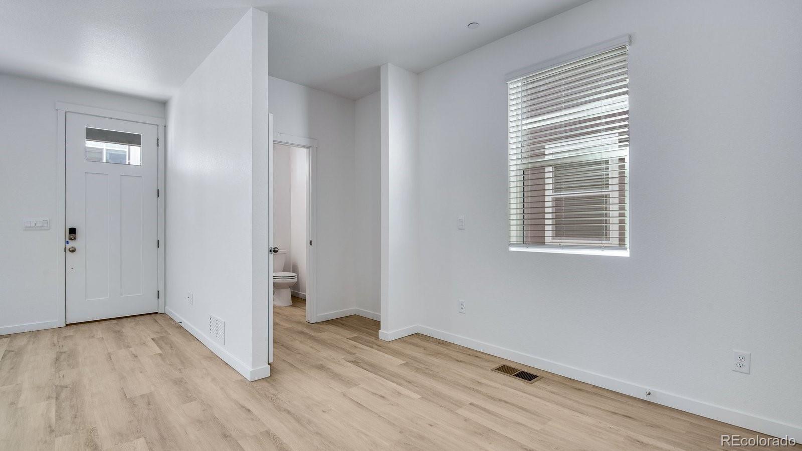 MLS Image #15 for 9890  argonne street,commerce city, Colorado
