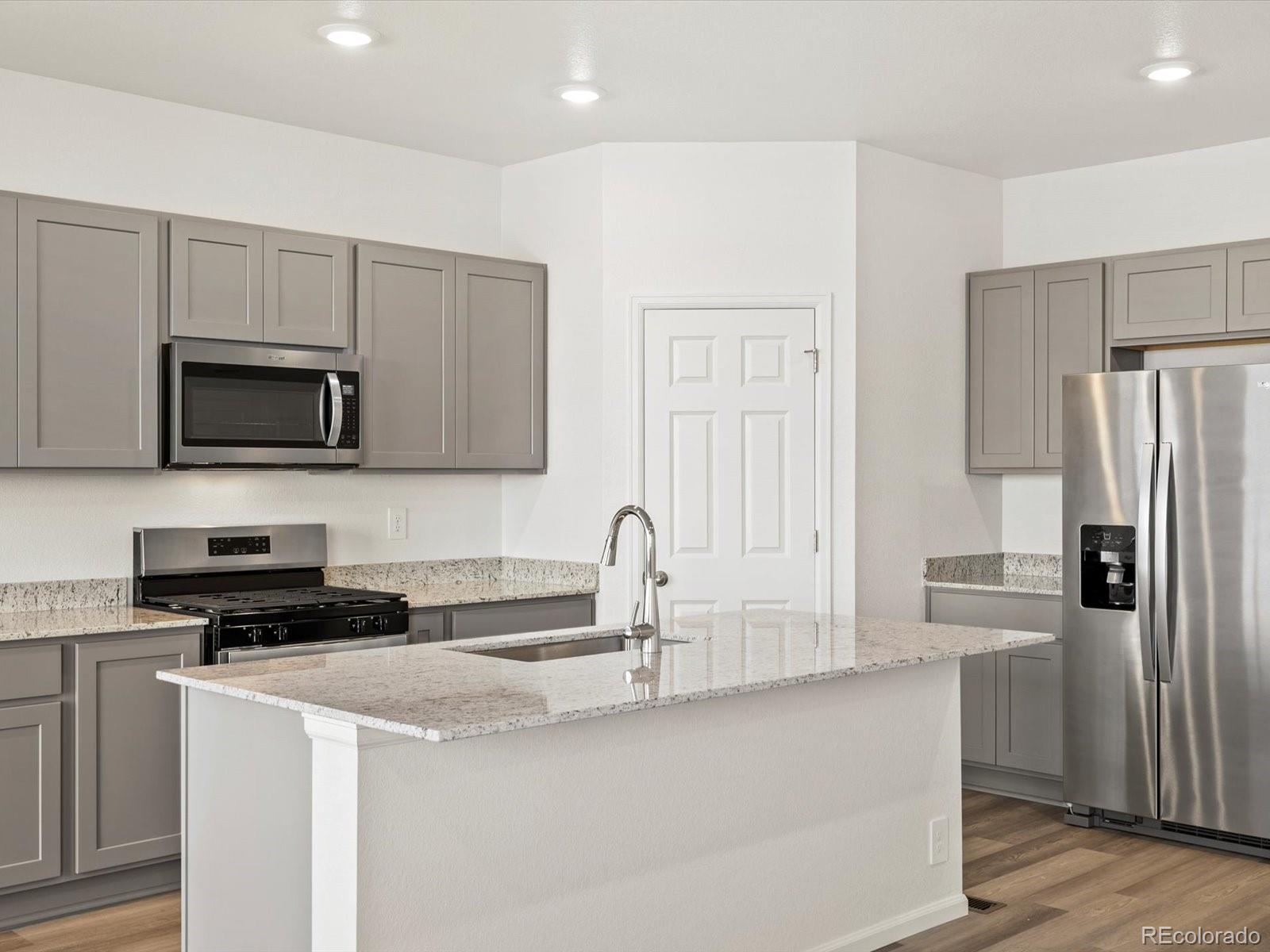 MLS Image #9 for 1695  yampa river drive,windsor, Colorado