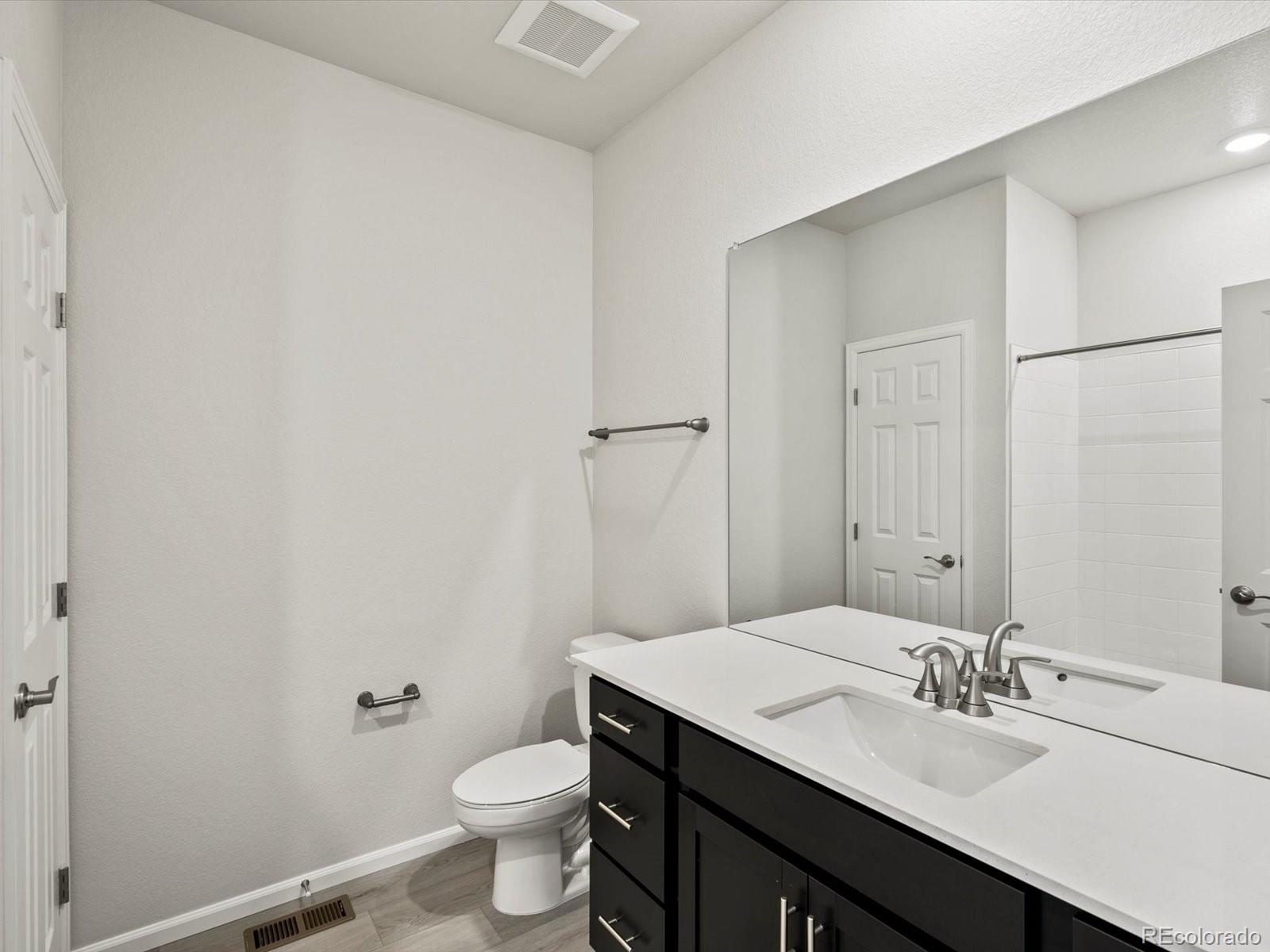 MLS Image #3 for 1626  rumley creek drive,windsor, Colorado