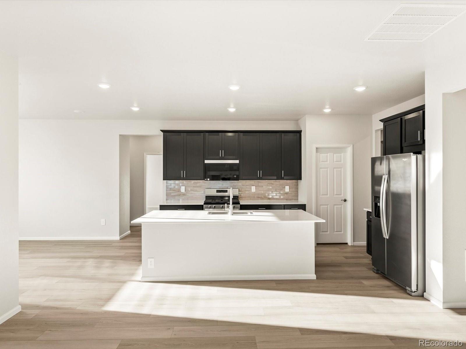 MLS Image #8 for 1626  rumley creek drive,windsor, Colorado