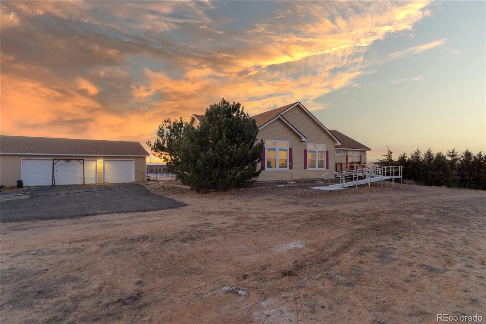 MLS Image #3 for 4241  meadow lark road,fort lupton, Colorado