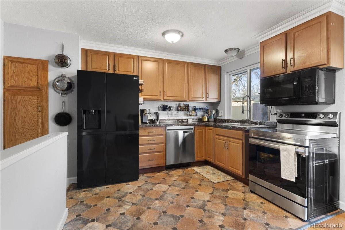 MLS Image #7 for 7217 w 79th drive,arvada, Colorado
