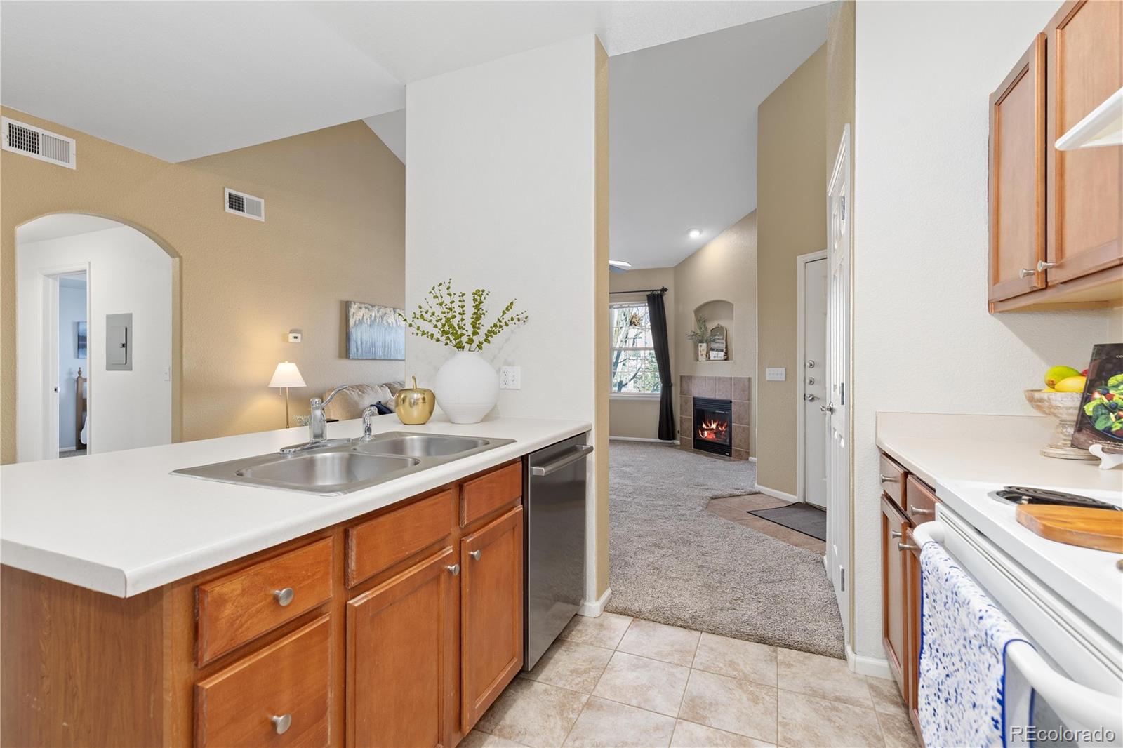 MLS Image #3 for 10841  twenty mile road 206,parker, Colorado