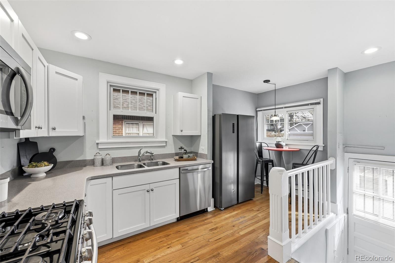 MLS Image #11 for 2332 n glencoe street,denver, Colorado