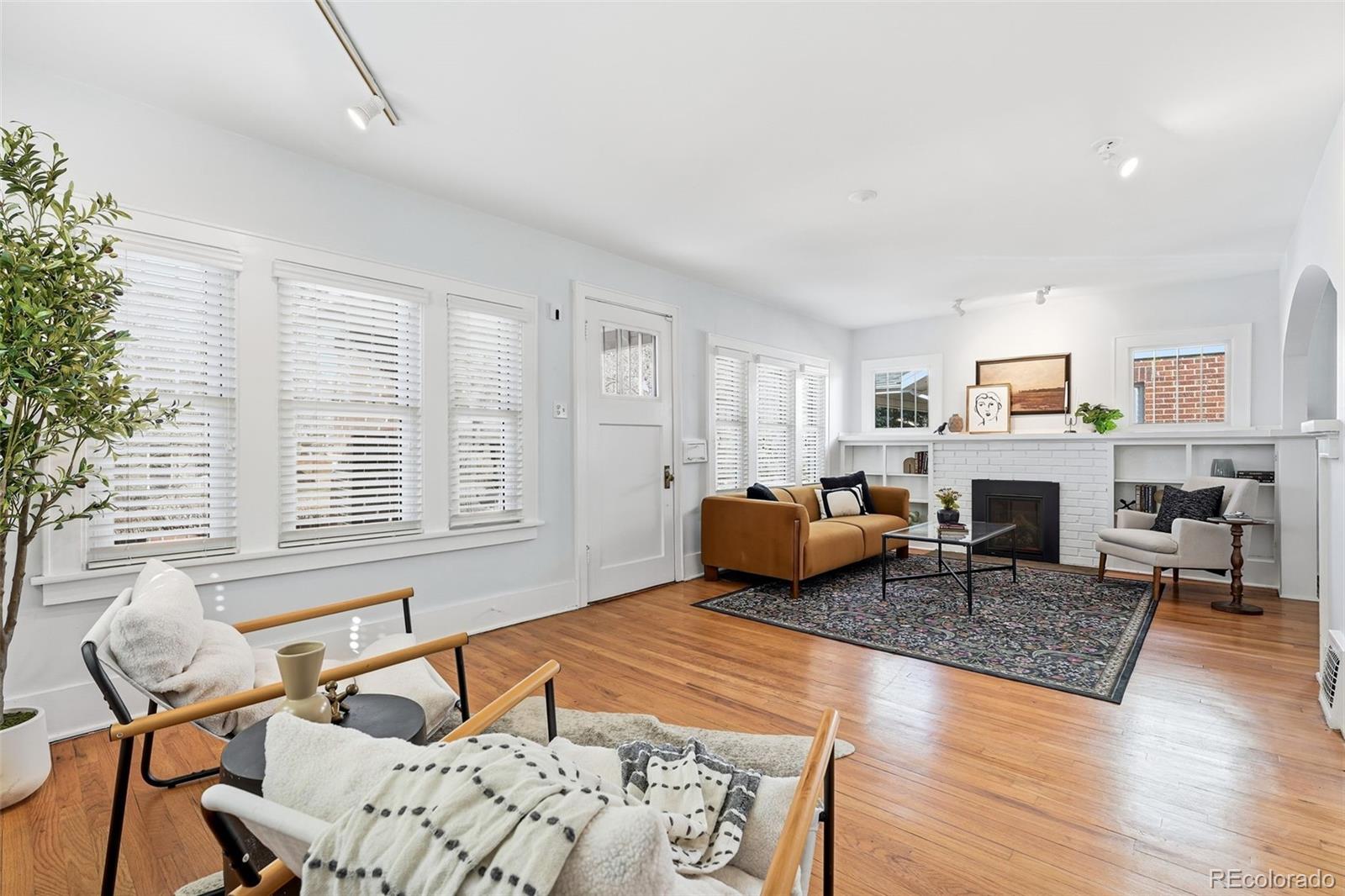 MLS Image #5 for 2332 n glencoe street,denver, Colorado