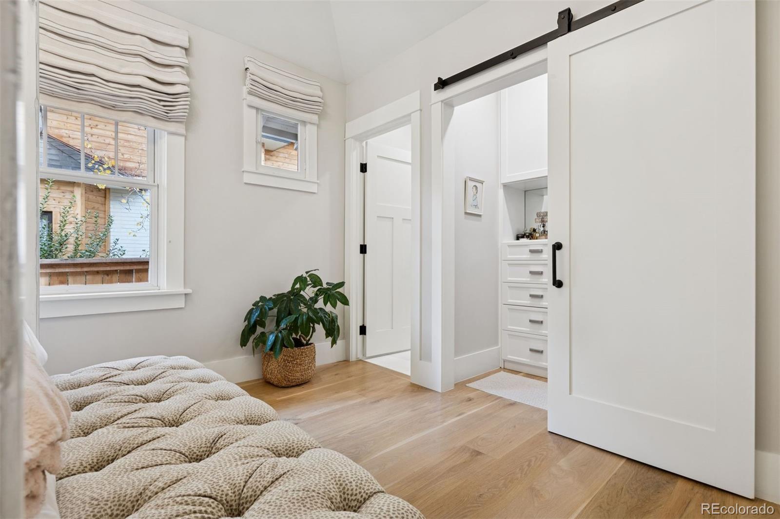MLS Image #25 for 695 s williams street,denver, Colorado