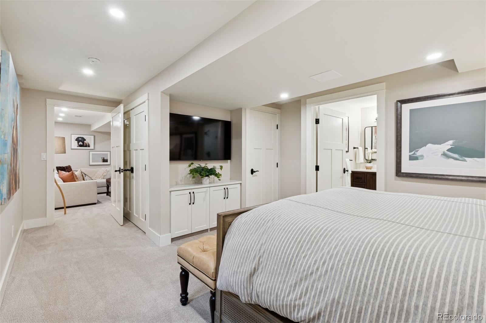 MLS Image #32 for 695 s williams street,denver, Colorado