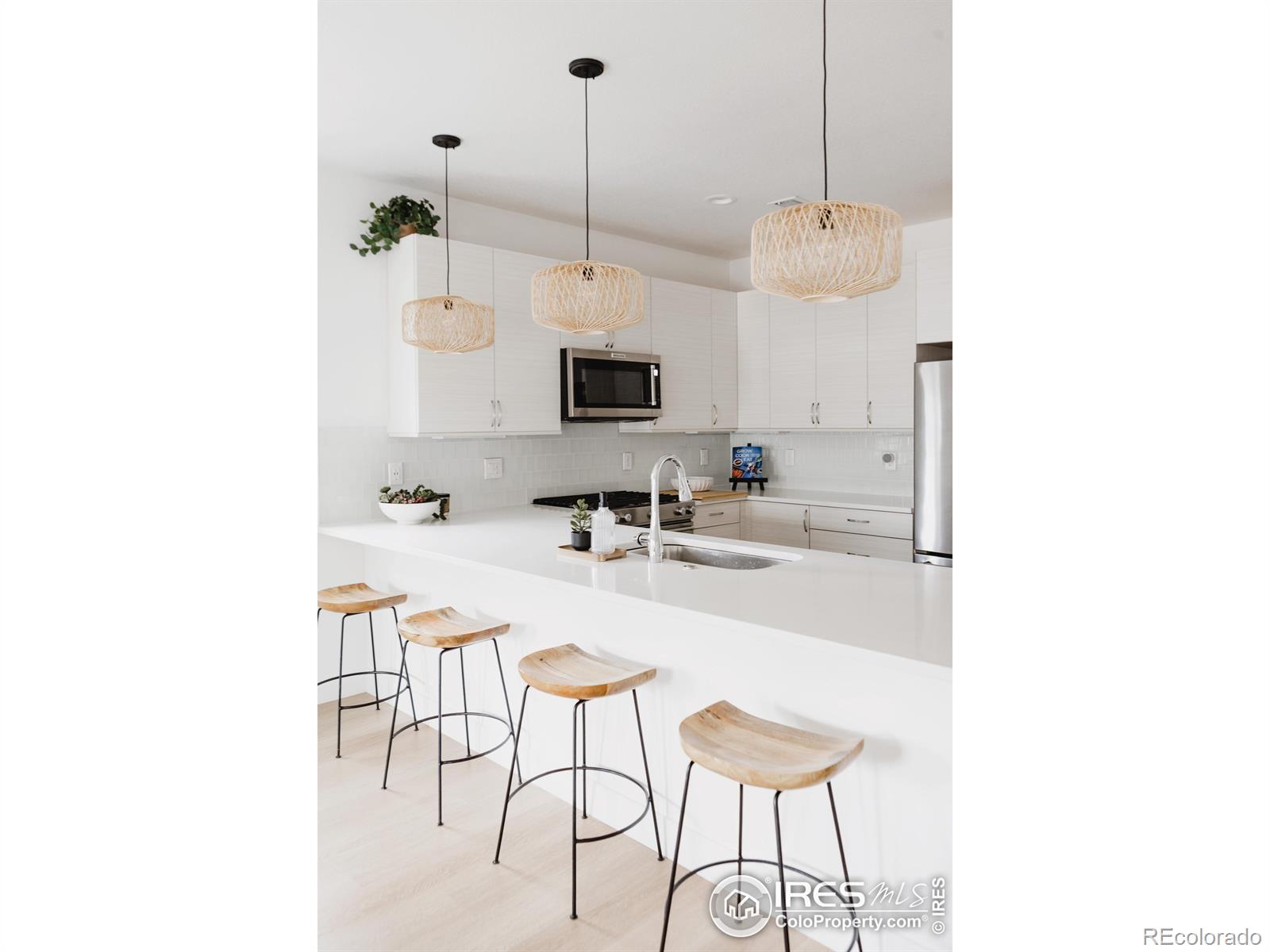 MLS Image #10 for 741  24th street,denver, Colorado