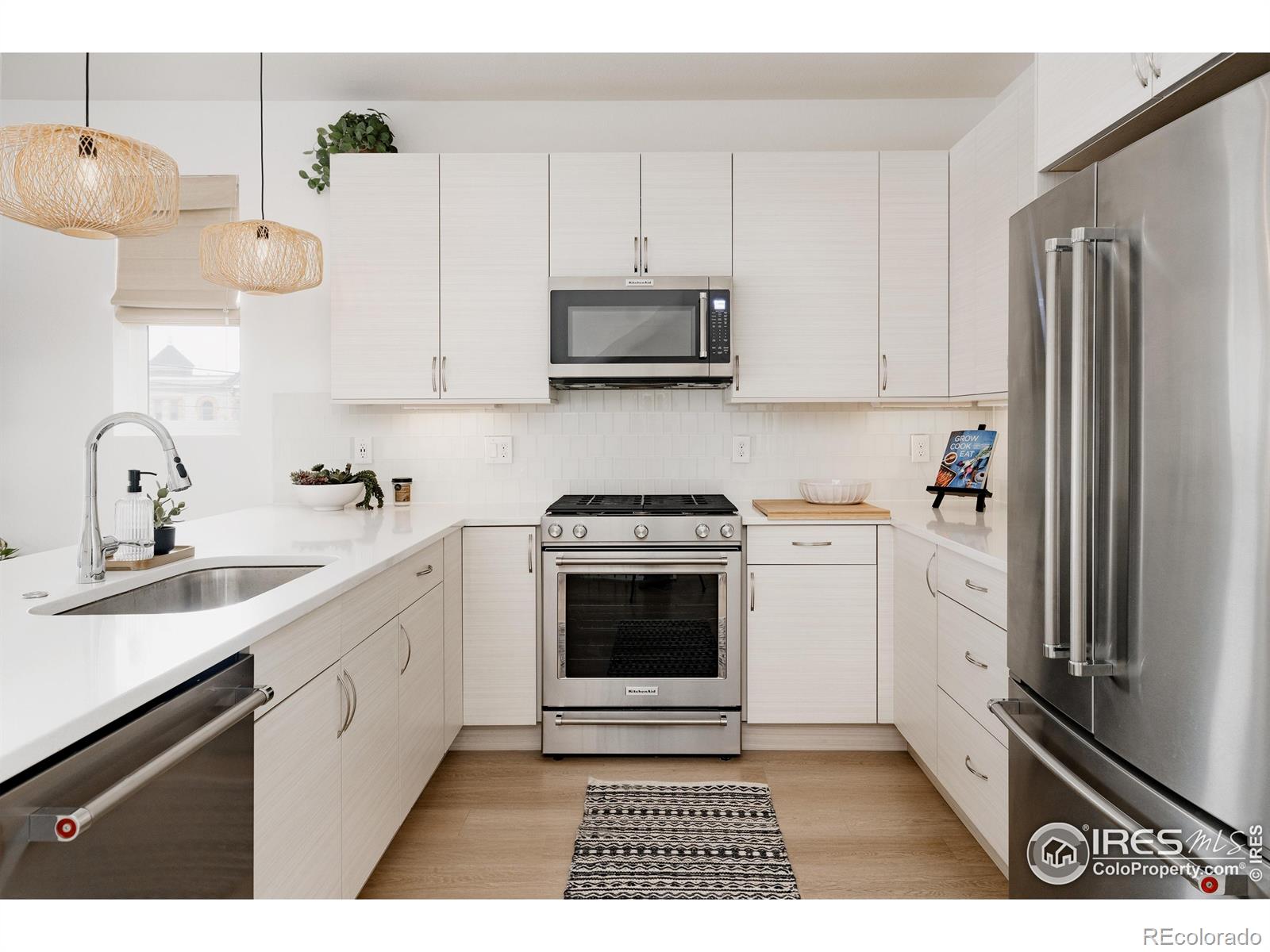 MLS Image #11 for 741  24th street,denver, Colorado