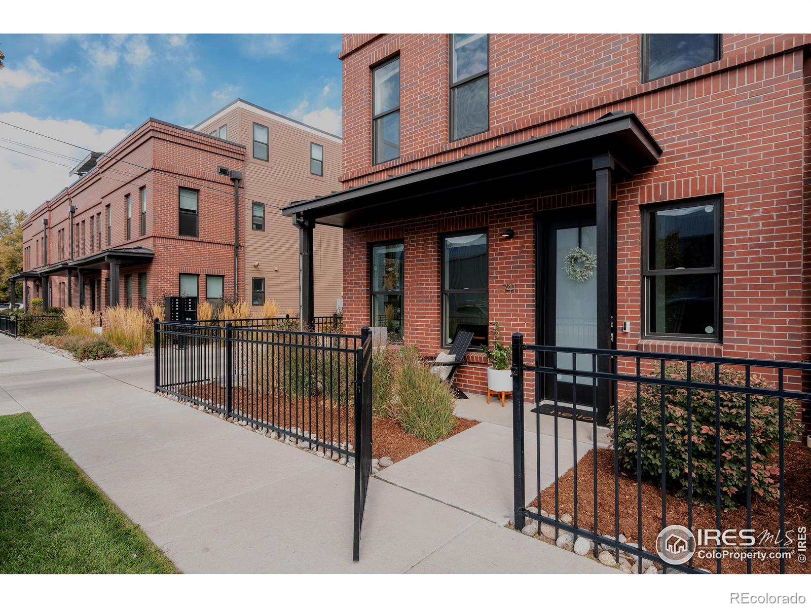 MLS Image #43 for 741  24th street,denver, Colorado