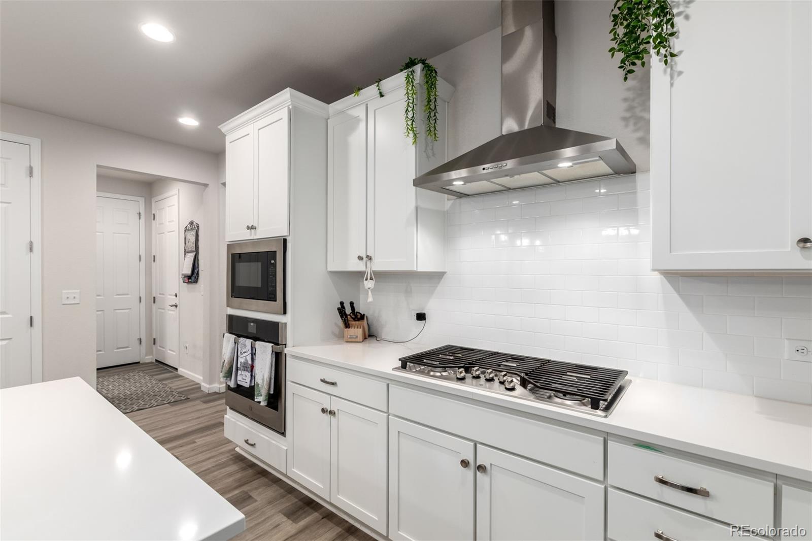 MLS Image #3 for 12481  poplar street,thornton, Colorado