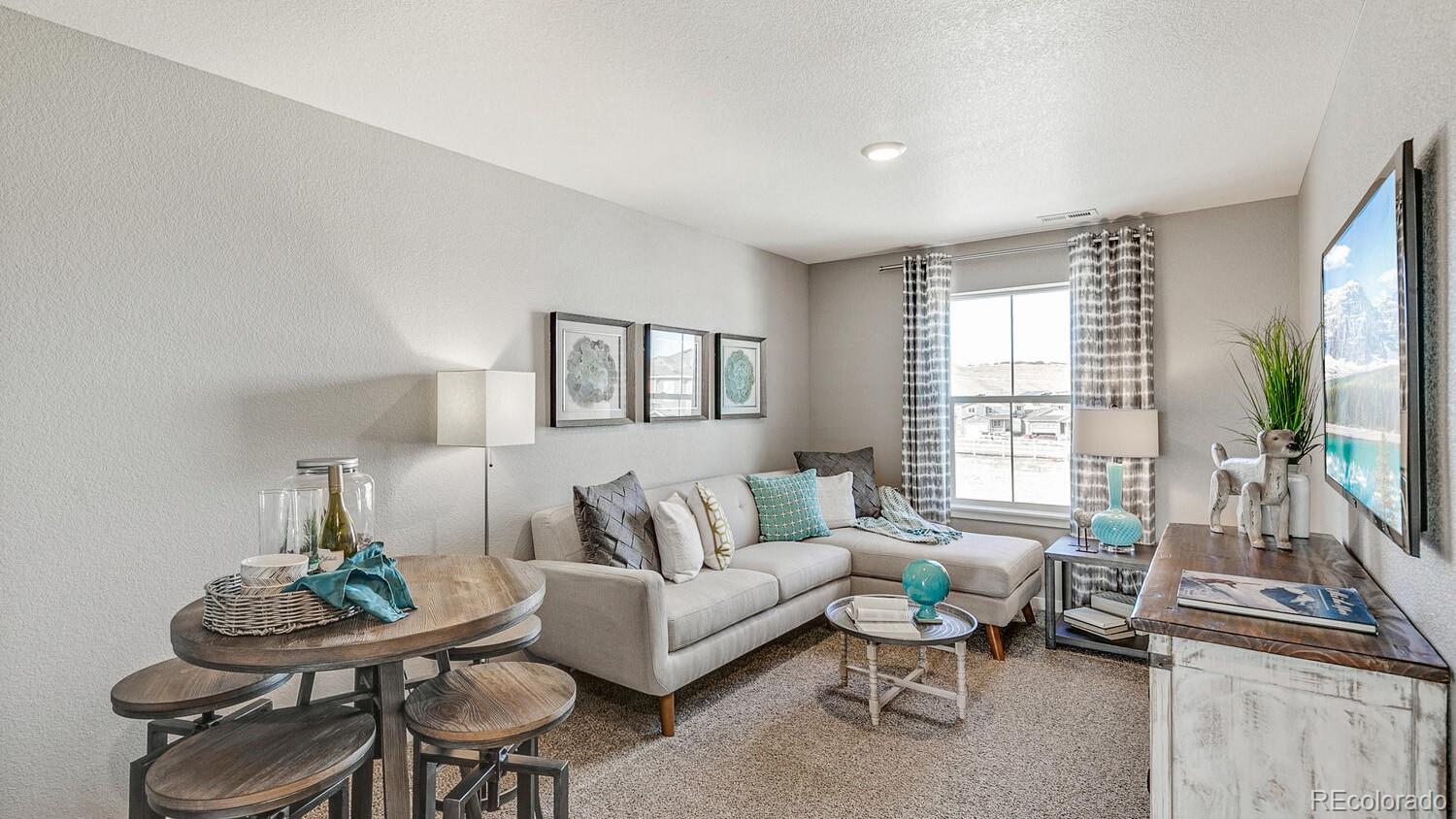 MLS Image #11 for 840 n clubview street,watkins, Colorado