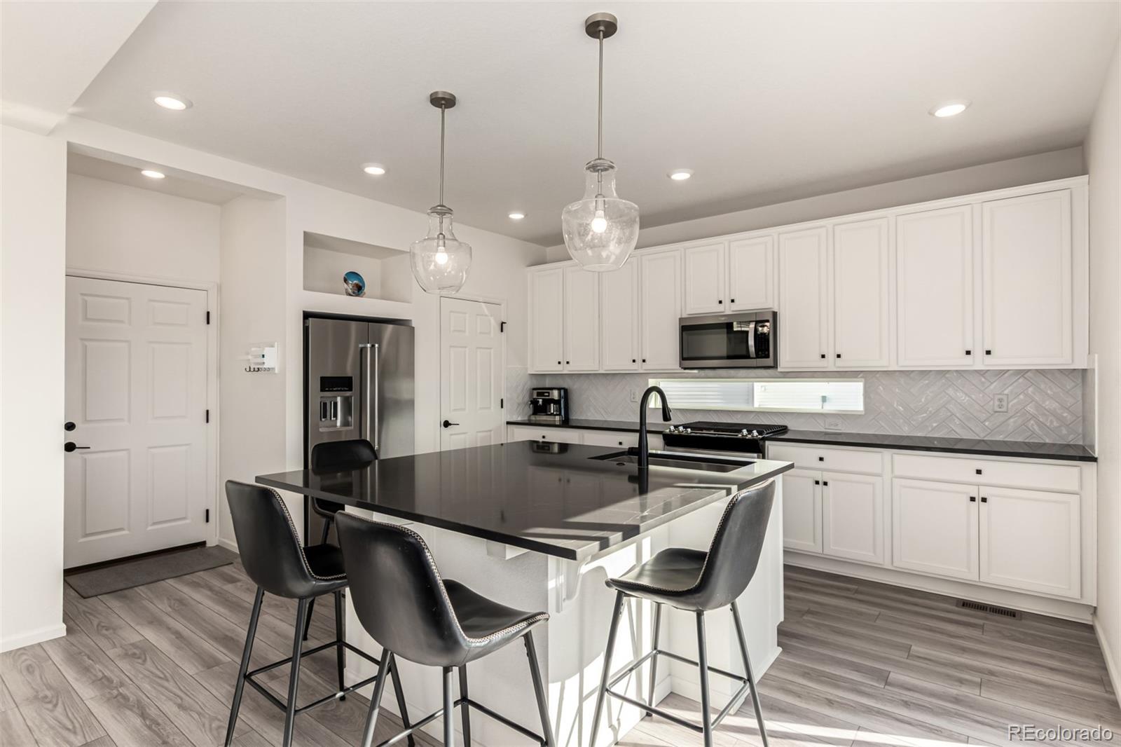 MLS Image #8 for 16388 e 109th avenue,commerce city, Colorado