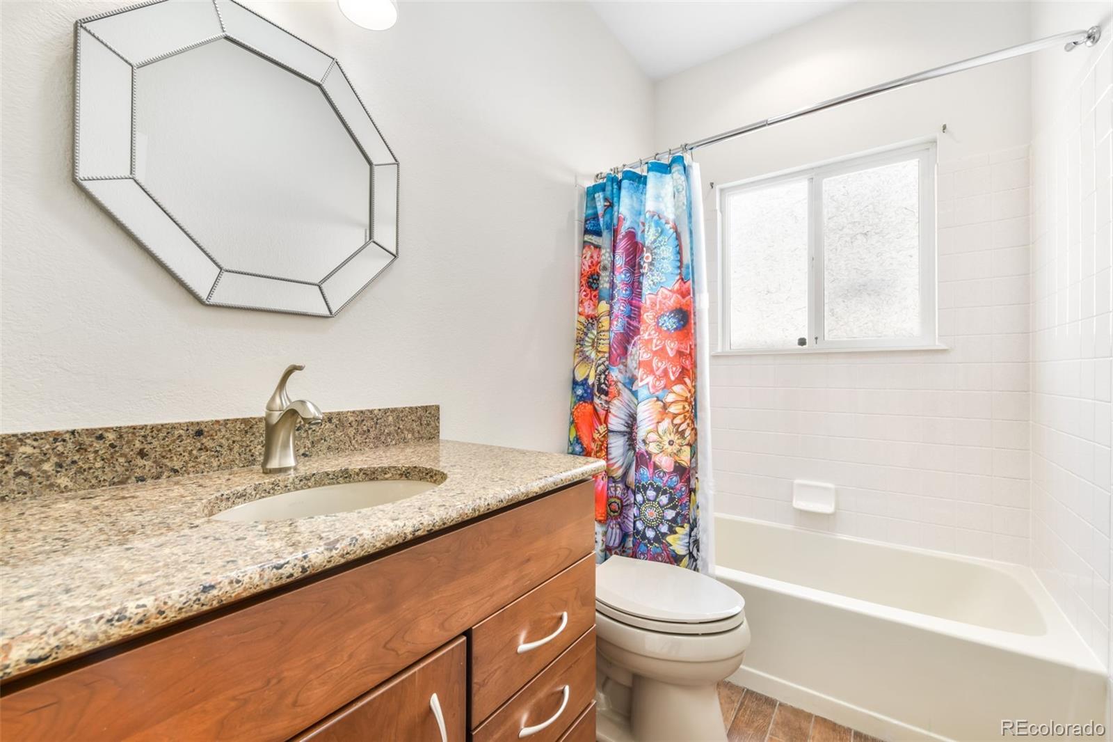 MLS Image #13 for 638  echo lane,colorado springs, Colorado