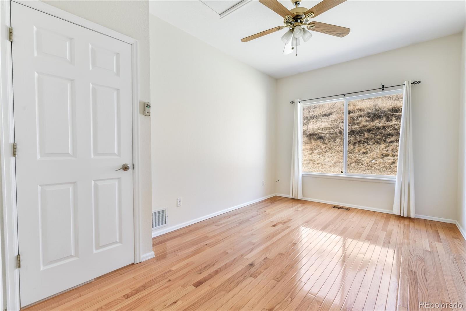 MLS Image #24 for 638  echo lane,colorado springs, Colorado