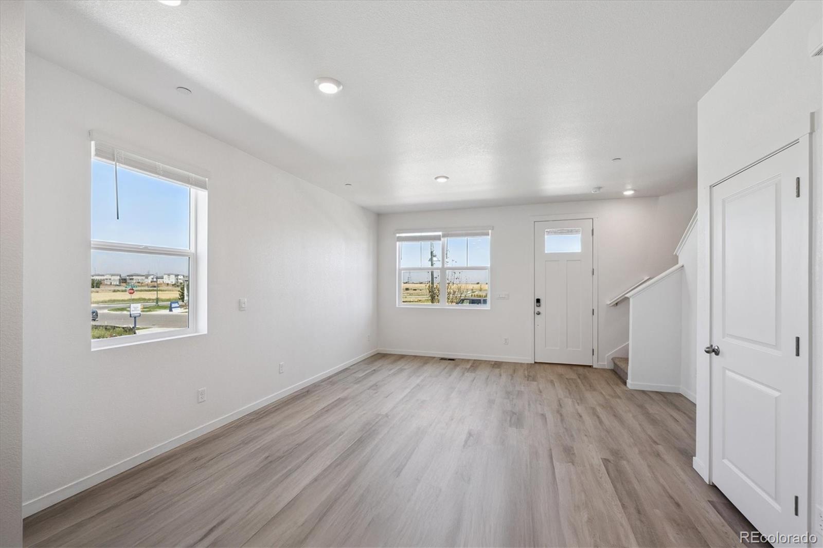 MLS Image #1 for 9880  argonne street,commerce city, Colorado