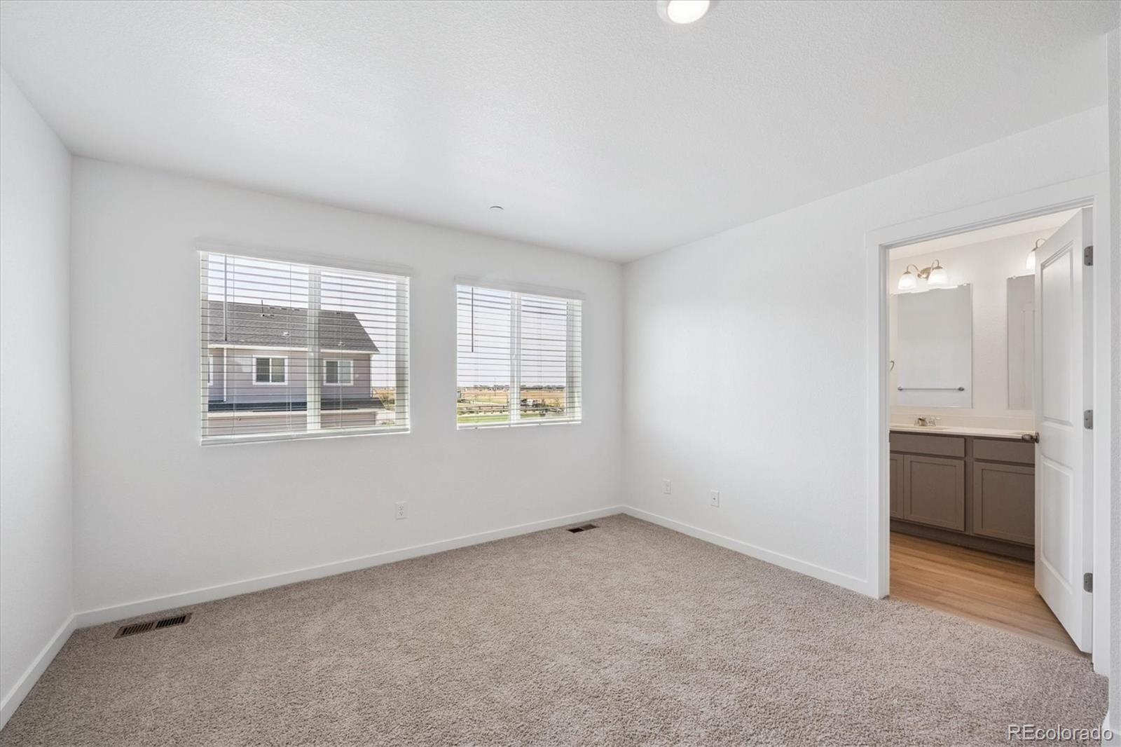 MLS Image #18 for 9880  argonne street,commerce city, Colorado
