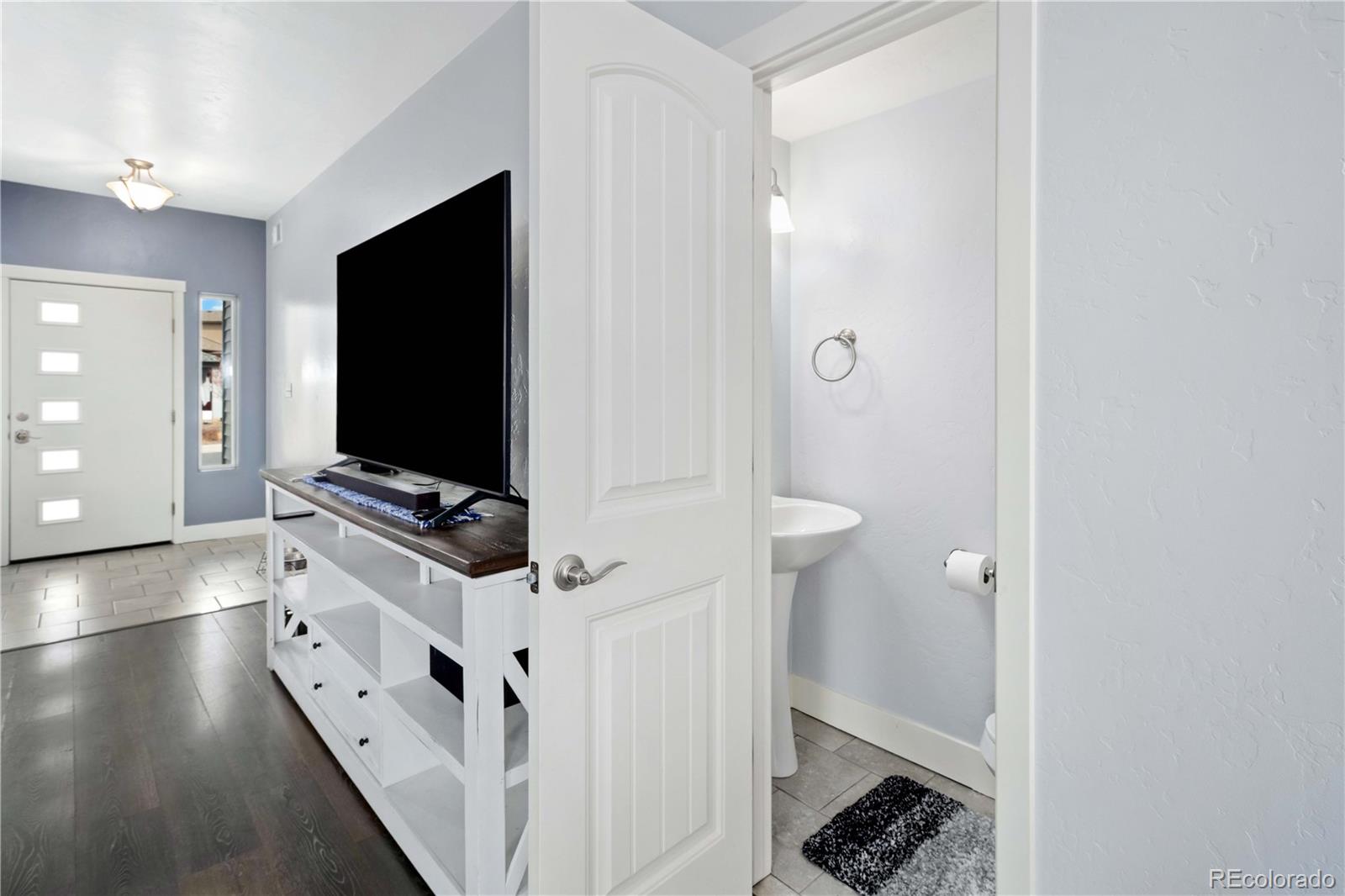 MLS Image #6 for 1671 e 17th circle,rifle, Colorado