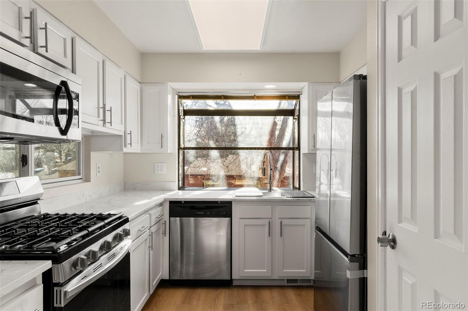 MLS Image #10 for 4875  evening sun lane ,colorado springs, Colorado