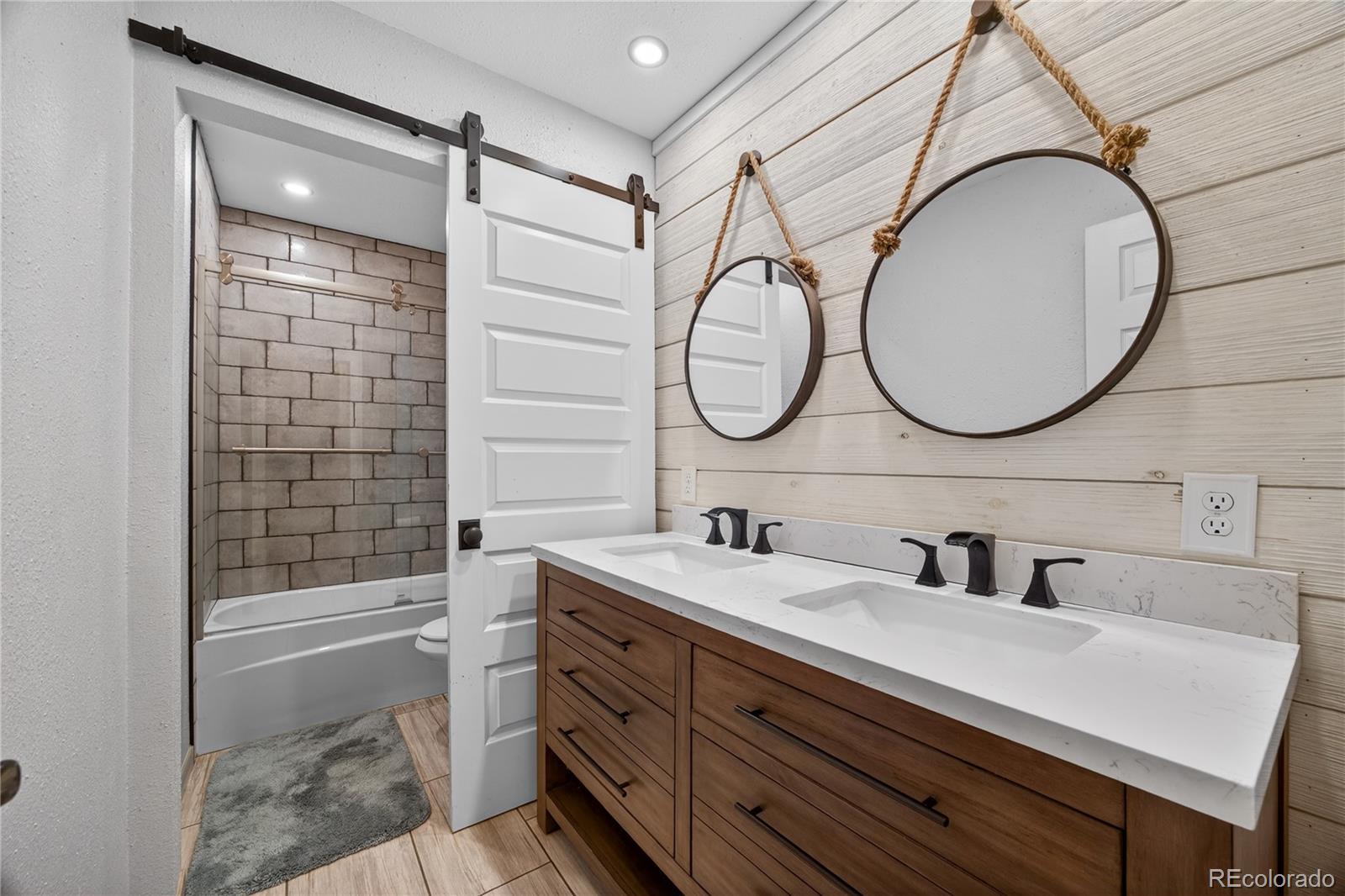 MLS Image #14 for 8195 s newport way,centennial, Colorado